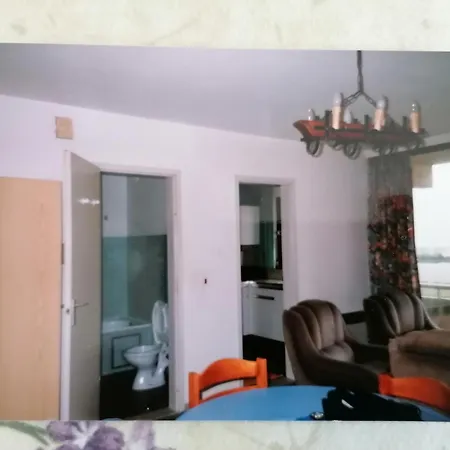 Ruytingen Apartment *